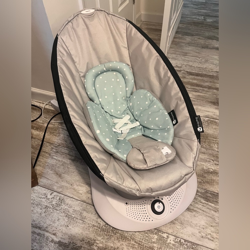 4moms rockaroo baby rocker